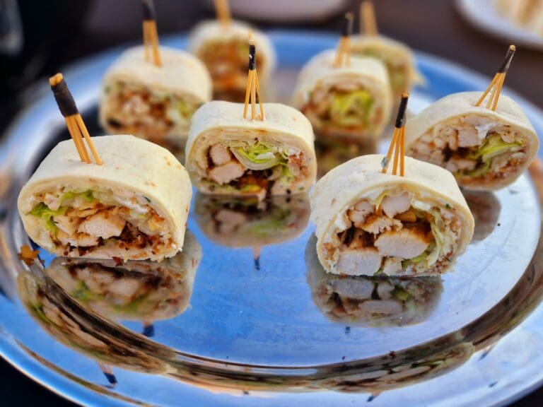Combien de petits fours par personne ? | 4 Events